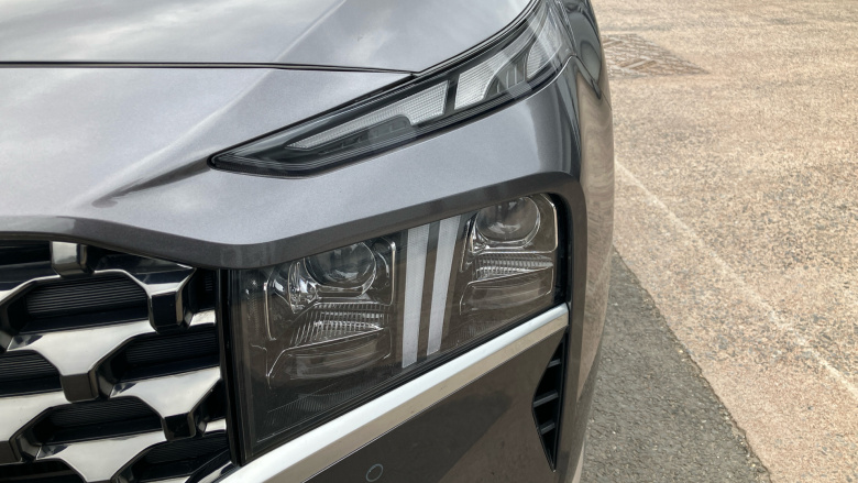 Hyundai SANTA FE 1.6 TGDi Hybrid Ultimate 5dr 4WD Auto Hybrid Estate